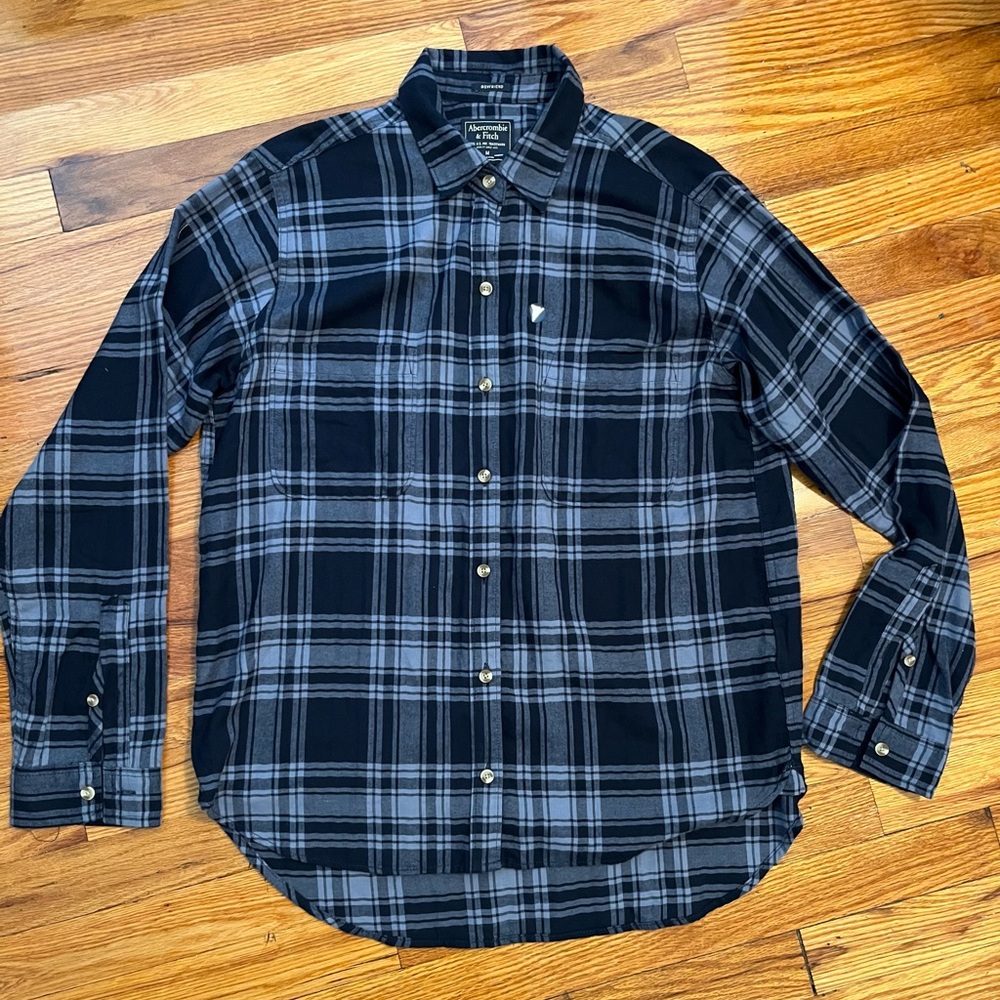 Abercrombie & Fitch Plaid Flannel Button-Down Boyfriend Shirt